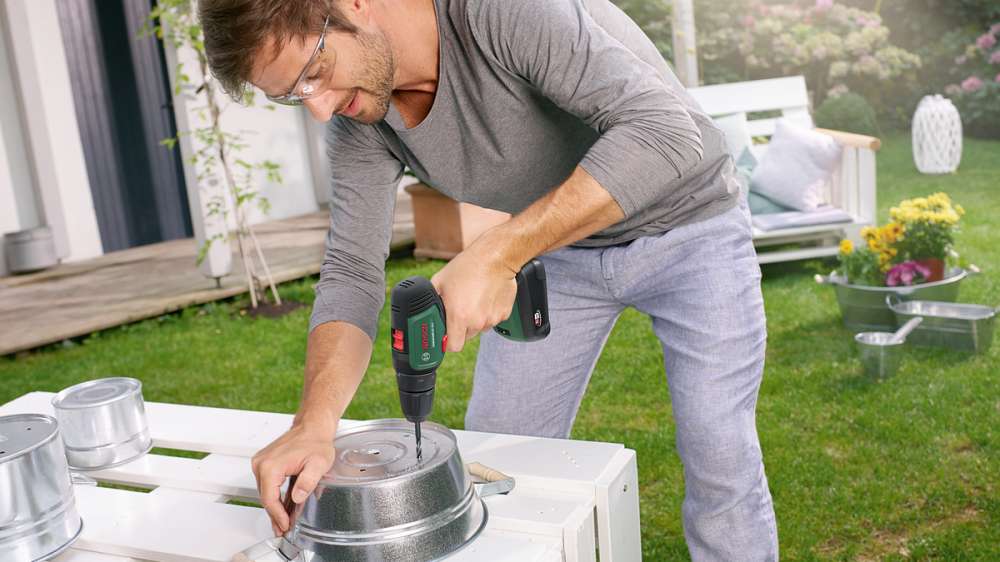 Bosch UniversalDrill 18V Akülü Delme Vidalama Makinesi Solo - Resim 3