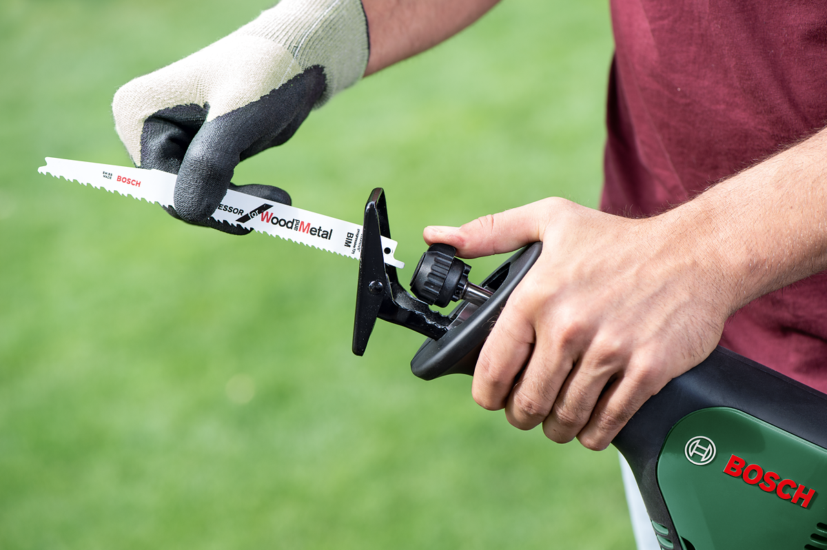 Bosch AdvancedRecip 18 Tek Akülü Tilki Kuyruğu Testere (1 x 2.5 Ah) - Resim 2