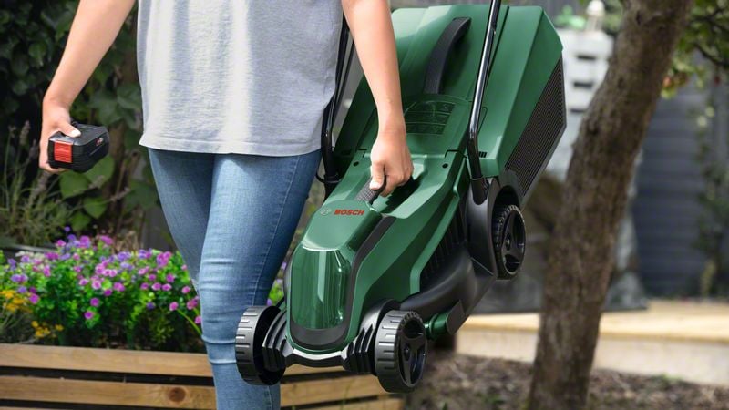 Bosch EasyMower 18V-32-200 Akülü Çim Biçme Makinesi - Resim 3