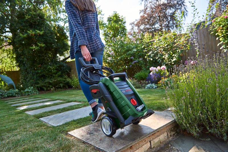 Bosch UniversalAquatak 125 Yüksek Basınçlı Yıkama Makinesi - Resim 4